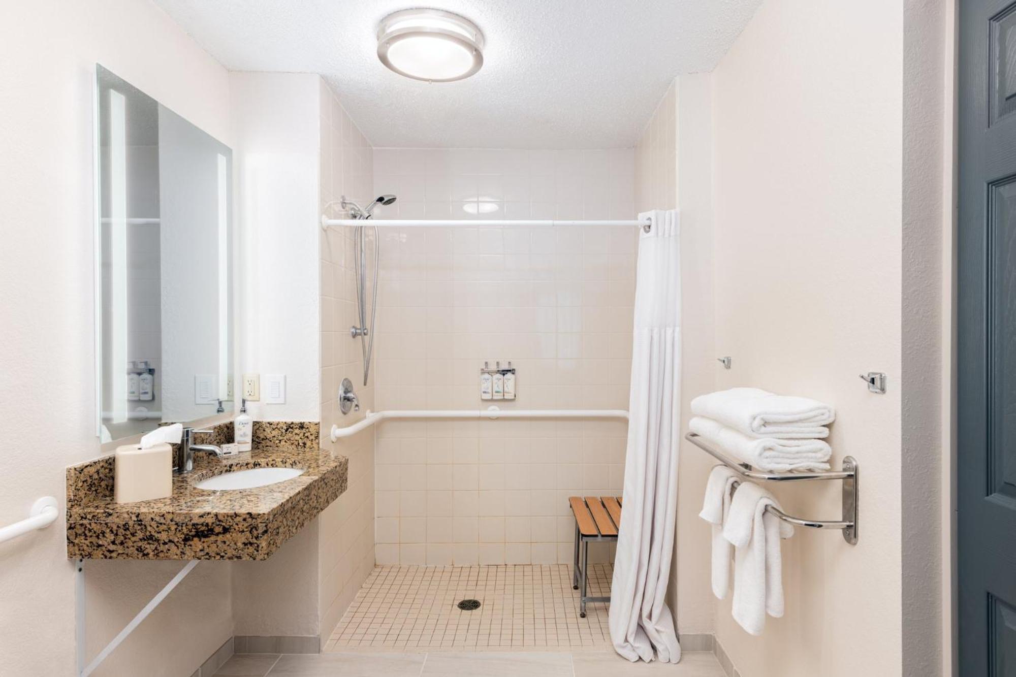 Candlewood Suites Eagan - Mall Of America Area By Ihg מראה חיצוני תמונה